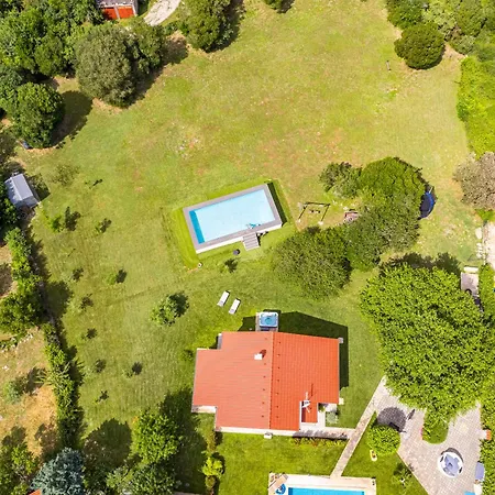 House Mirna With Swimming Pool And Jacuzzi *